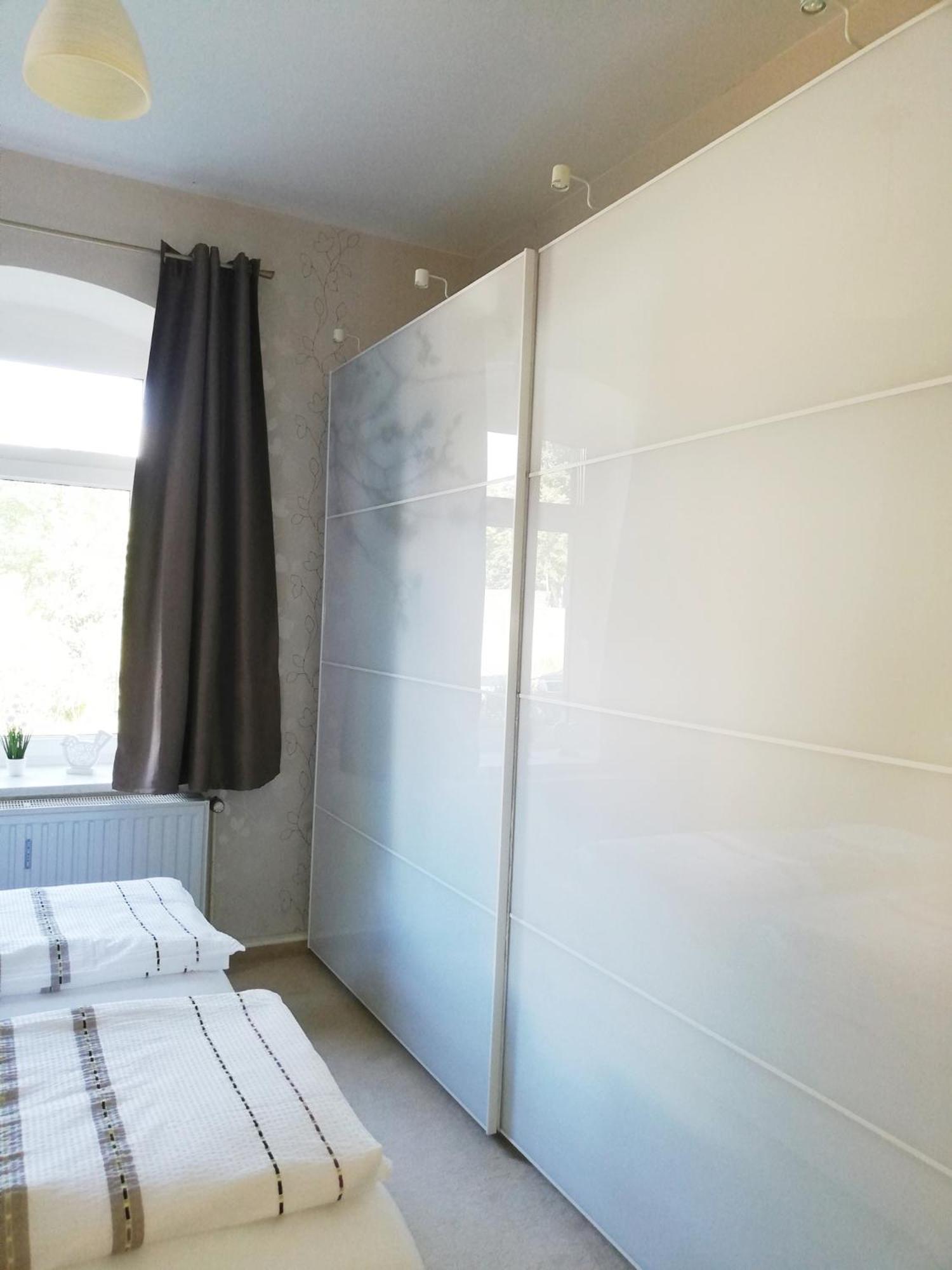 Ferienwohnung Und Pension "Zur Aue" Konigsbruck Exterior foto